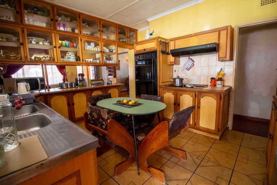 3 Bedroom Property for Sale in Lemoendraai Northern Cape
